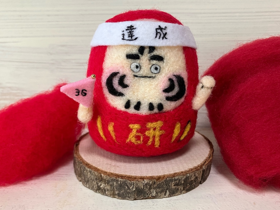 ベースの色比較(赤・暗めの赤)